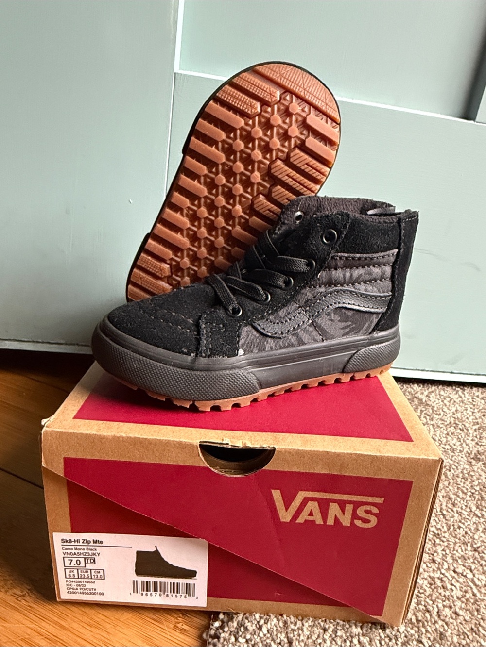 Vans Black Sk8-Hi Zip Mte High Top Vans Kids Size 7